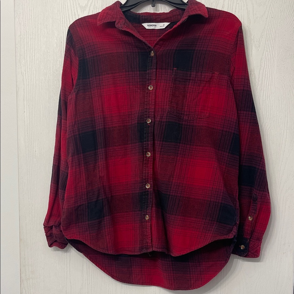 💫 3 for $15 - Sonoma Red and Black Plaid Button-Down Shirt